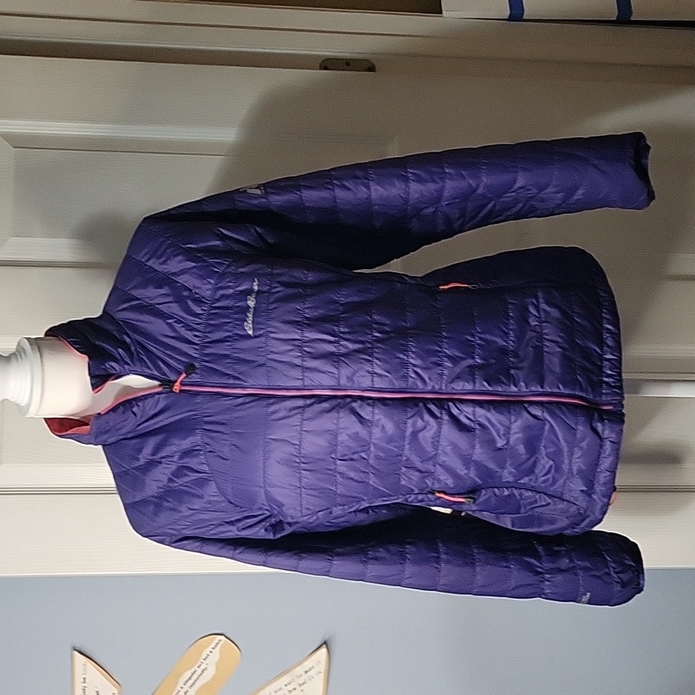 Eddie Bauer First Accent reversible puffer